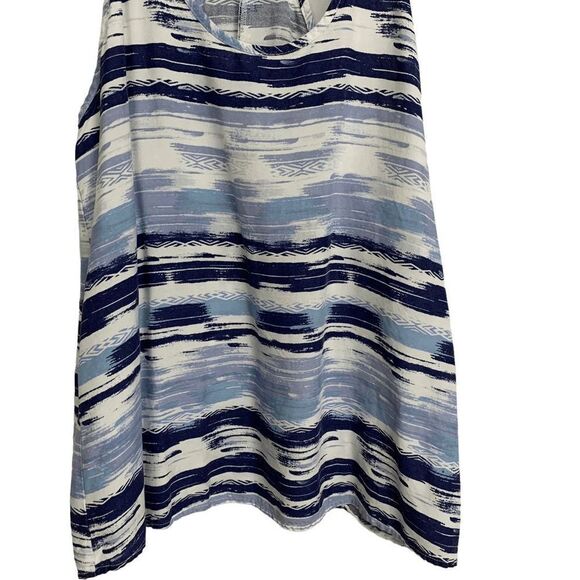 Mudd Junior's size Medium Blue white gray tribal stripe Racerback Granola Top - Picture 3 of 13